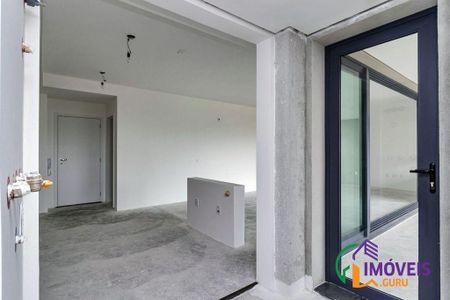 2_photo/94ce89f7eb.2a17df7df6ae08cb-ATLAS-07912c5a-e842-45a1-91f7-5364f46a166b.jpg de apartamento à venda com 3 quartos, 151m² em Jardim Presidente Dutra, Guarulhos