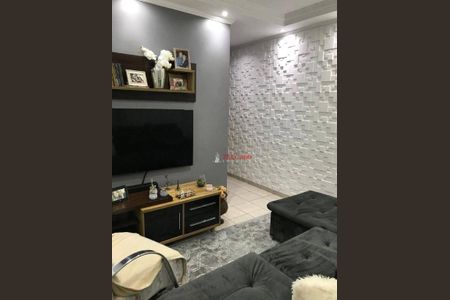 6_photo/94ce89f7f9.a5521a0930eeb5c9-ATLAS-13e5f7b6-53cf-432f-8bcb-e98c62af91c3.jpg de casa à venda com 3 quartos, 126m² em Jardim Presidente Dutra, Guarulhos