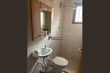 6_photo/94ce89f82b.d860d137df15aeab-ATLAS-a8a737cb-9b51-4502-84dc-9ee86aaa2aa0.jpg de casa à venda com 3 quartos, 325m² em Jardim Presidente Dutra, Guarulhos