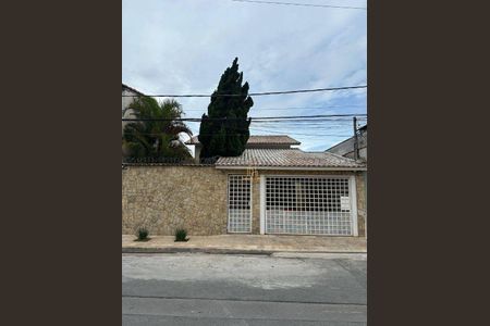 4_photo/94ce89f8ff.4cea1a0b3f6bbd2f-ATLAS-2db7f770-754d-4226-b7e0-b61193776e91.jpg de casa à venda com 3 quartos, 250m² em Jardim Presidente Dutra, Guarulhos