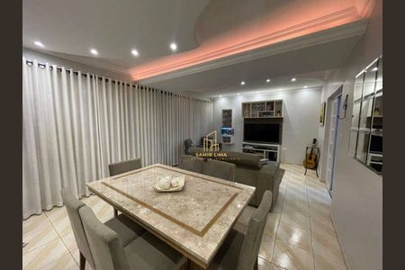 8_photo/94ce89f8ff.4cea1a0b3f6bbd2f-ATLAS-65d50144-03e8-4305-bef3-365993d384a3.jpg de casa à venda com 3 quartos, 250m² em Jardim Presidente Dutra, Guarulhos