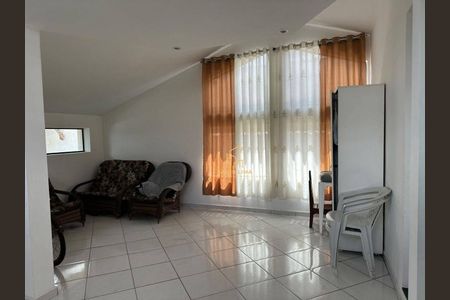 11_photo/94ce89f8ff.4cea1a0b3f6bbd2f-ATLAS-831edf94-0832-4adb-9eb5-4e8c853e5b6f.jpg de casa à venda com 3 quartos, 250m² em Jardim Presidente Dutra, Guarulhos