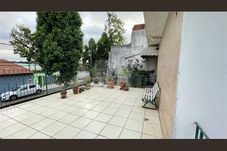 1_photo/94ce89f969.f469cfda097b0aa9-ATLAS-e8f034d3-5e77-4603-b5f7-2aefa15f2a27.jpg de casa à venda com 3 quartos, 147m² em Jardim Presidente Dutra, Guarulhos