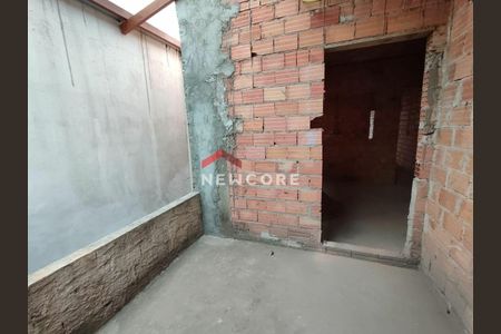 2_photo/94ce89f9d3.c202053c0eb79174-ATLAS-068d249a-d12d-4af3-b73f-3fdd80bc59e8.jpg de casa à venda com 2 quartos, 125m² em Jardim Presidente Dutra, Guarulhos