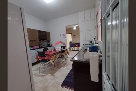 5_photo/94ce89f9d3.c202053c0eb79174-ATLAS-24ec86eb-5ae7-4fd0-9b32-337510e28032.jpg de casa à venda com 2 quartos, 125m² em Jardim Presidente Dutra, Guarulhos