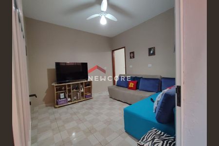 6_photo/94ce89f9d3.c202053c0eb79174-ATLAS-2b6edc3d-034a-4c4a-80c2-20a51b135f14.jpg de casa à venda com 2 quartos, 125m² em Jardim Presidente Dutra, Guarulhos