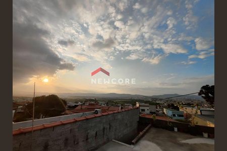 42_photo/94ce89f9d3.c202053c0eb79174-ATLAS-35ef0be9-3291-41cf-950d-64bfc5149ee0.jpg de casa à venda com 2 quartos, 125m² em Jardim Presidente Dutra, Guarulhos