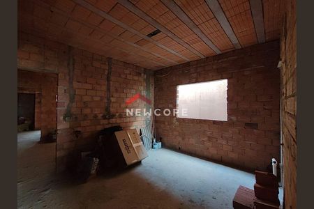 30_photo/94ce89f9d3.c202053c0eb79174-ATLAS-b64ba18f-f8e0-400a-9c8d-017e11af63e1.jpg de casa à venda com 2 quartos, 125m² em Jardim Presidente Dutra, Guarulhos