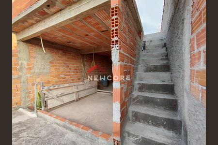 37_photo/94ce89f9d3.c202053c0eb79174-ATLAS-c808e2e3-717f-4113-8465-757f3cc83181.jpg de casa à venda com 2 quartos, 125m² em Jardim Presidente Dutra, Guarulhos