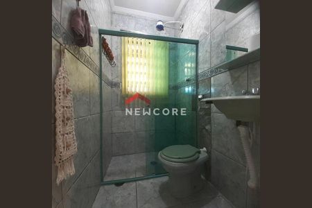 11_photo/94ce89f9f3.94eccd8fc9add72f-ATLAS-3816f68a-e365-43e6-836d-19e423c1cd19.jpg de casa à venda com 4 quartos, 270m² em Jardim Presidente Dutra, Guarulhos