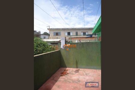5_photo/94ce89f9ff.ceff8192393c33de-ATLAS-9eedacbb-2103-4c1d-9f1a-da8f2f8b56a1.jpg de casa à venda com 3 quartos, 191m² em Jardim Presidente Dutra, Guarulhos