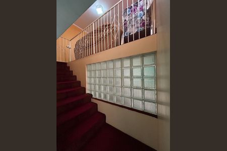 11_photo/94ce89fa1b.5b99c13e7c24bddf-ATLAS-5054dcd4-b683-49f6-9a90-3388a75e1cef.jpg de casa à venda com 4 quartos, 196m² em Jardim Presidente Dutra, Guarulhos