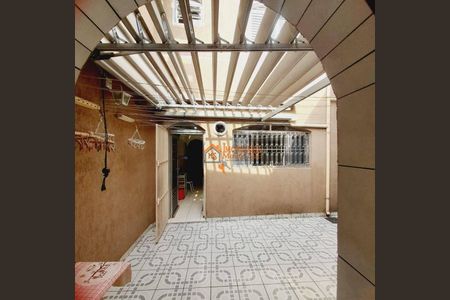 3_photo/94ce89fa1f.ae3d86bef28e162d-ATLAS-30f16a01-76c1-4b20-9e18-62066b32993d.jpg de casa à venda com 4 quartos, 280m² em Jardim Presidente Dutra, Guarulhos