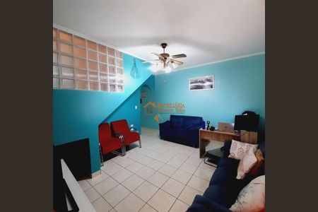 2_photo/94ce89fa1f.ae3d86bef28e162d-ATLAS-3de44a57-5f0f-466a-9cae-33f6856103b4.jpg de casa à venda com 4 quartos, 280m² em Jardim Presidente Dutra, Guarulhos