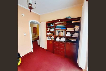 2_photo/94ce89fa1f.ae3d86bef28e162d-ATLAS-80b51915-7fe2-4ff4-927f-c576231b7cab.jpg de casa à venda com 4 quartos, 280m² em Jardim Presidente Dutra, Guarulhos