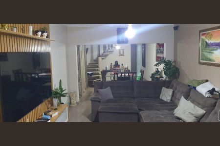 6_photo/94ce89fa2b.143559cf2cedd01d-ATLAS-70636e98-019a-49a7-966c-829418eaee1e.jpg de casa à venda com 3 quartos, 235m² em Jardim Presidente Dutra, Guarulhos