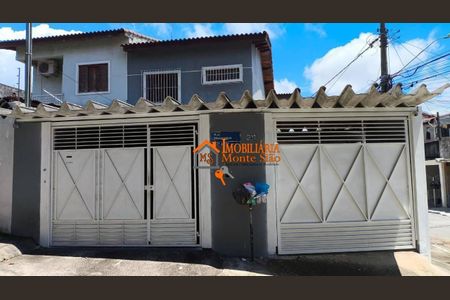 4_photo/94ce89fa4b.42fc04046762a4be-ATLAS-7d104cd6-b70d-4156-a86a-6b1b46d8b972.jpg de casa à venda com 3 quartos, 186m² em Jardim Presidente Dutra, Guarulhos