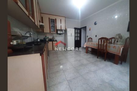 10_photo/94ce89fa87.6d966f5fb5582f4e-ATLAS-1fe89454-e43e-4580-8705-21771f4d1fe1.jpg de casa à venda com 2 quartos, 162m² em Jardim Presidente Dutra, Guarulhos