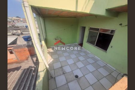 6_photo/94ce89fa87.6d966f5fb5582f4e-ATLAS-cbdfac9c-767b-498f-b245-3951d8c2e830.jpg de casa à venda com 2 quartos, 162m² em Jardim Presidente Dutra, Guarulhos