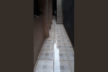 2_photo/94ce89fa99.f5994e8b2021a887-ATLAS-2836d4ea-9d7d-44b0-9eee-6b5da64ce96f.jpg de casa à venda com 4 quartos, 250m² em Jardim Presidente Dutra, Guarulhos