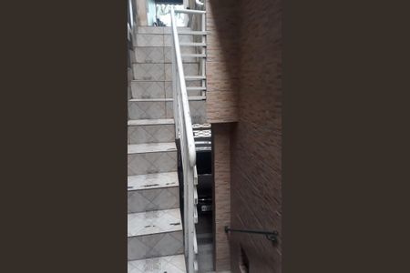 6_photo/94ce89fa99.f5994e8b2021a887-ATLAS-5df8d548-d2bd-499d-aa6b-2b2b61a55c0f.jpg de casa à venda com 4 quartos, 250m² em Jardim Presidente Dutra, Guarulhos