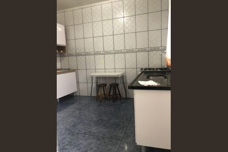 11_photo/94ce89fa99.f5994e8b2021a887-ATLAS-922c8ae9-8e3e-4e68-8dad-952914a8a8cf.jpg de casa à venda com 4 quartos, 250m² em Jardim Presidente Dutra, Guarulhos