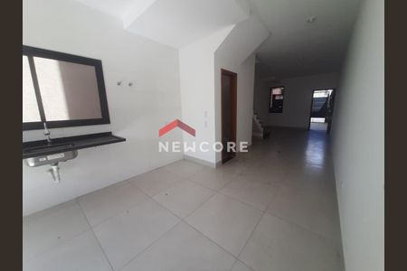 3_photo/94ce89fb2b.c27bb358fc36071b-ATLAS-11cb975a-74c6-4bd3-91f3-c7fe11cd367e.jpg de casa à venda com 2 quartos, 102m² em Jardim Presidente Dutra, Guarulhos