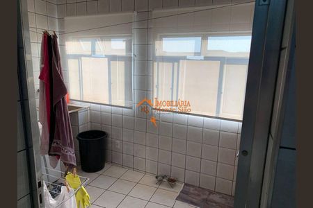 1_photo/94ce89fbd3.ceff8192393c33de-ATLAS-59a2d2e5-391f-4914-9e83-1faee4ec98fb.jpg de casa para alugar com 2 quartos, 50m² em Jardim Presidente Dutra, Guarulhos