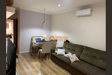 5_photo/94ce89fbd3.ceff8192393c33de-ATLAS-c6fbcbb2-f1f2-4111-83cf-073d42630ebd.jpg de casa para alugar com 2 quartos, 50m² em Jardim Presidente Dutra, Guarulhos