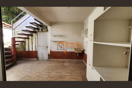 7_photo/94ce8a1399.ceff8192393c33de-ATLAS-719e16cb-62b2-402f-8350-434af3d2c76b.jpg de casa para alugar com 2 quartos, 55m² em Aeroporto, Guarulhos