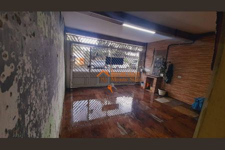 5_photo/94ce8a1a2d.206353ecc2220d31-ATLAS-2b559738-5a05-4e9b-a421-9b611becf45b.jpg de casa à venda com 4 quartos, 150m² em Cidade Parque Sao Luiz, Guarulhos