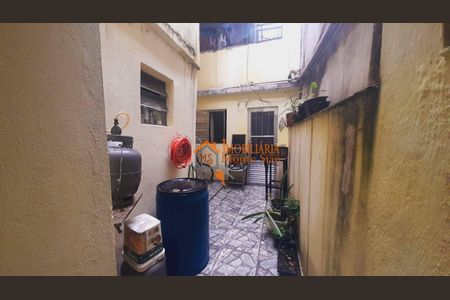 9_photo/94ce8a1a2d.206353ecc2220d31-ATLAS-3537a44a-b71f-4f3d-bb9a-c86e1568effd.jpg de casa à venda com 4 quartos, 150m² em Cidade Parque Sao Luiz, Guarulhos