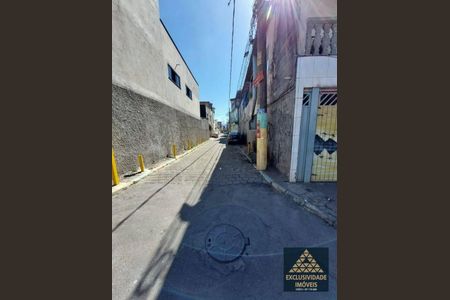 6_photo/94ce8a2689.2f15d505e37c7ac5-ATLAS-4aa25eb6-ea18-4939-baea-6300d80e6ea5.jpg de casa à venda com 2 quartos, 100m² em Jardim Presidente Dutra, Guarulhos