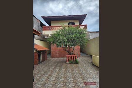 4_photo/94ce8a2b3d.3c190a715a9dad8e-ATLAS-d9518f12-e1e4-45a6-b5f1-4ab413fbc18c.jpg de casa à venda com 3 quartos, 400m² em Cidade Soberana, Guarulhos