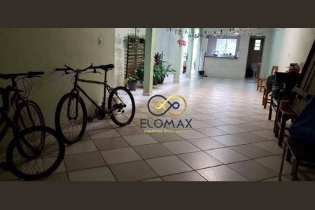 12_photo/94ce8a2c57.ceff8192393c33de-ATLAS-6d64c07d-dcd4-459a-b28c-4a076595195d.jpg de casa à venda com 3 quartos, 260m² em São João, Guarulhos