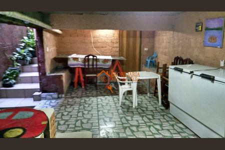 12_photo/94ce8a2cf7.0e5883cd31689f99-ATLAS-2d30177a-2f12-4ca4-aa7f-4fd0f78775e3.jpg de casa à venda com 4 quartos, 282m² em São João, Guarulhos