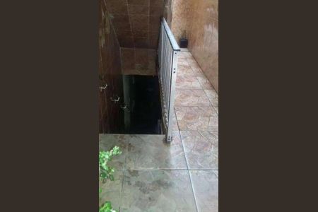 2_photo/94ce8a2d49.8ca146e4695ff152-ATLAS-0c43222b-cf3c-4d26-a205-53516f5dc5f6.jpg de casa à venda com 4 quartos, 125m² em São João, Guarulhos