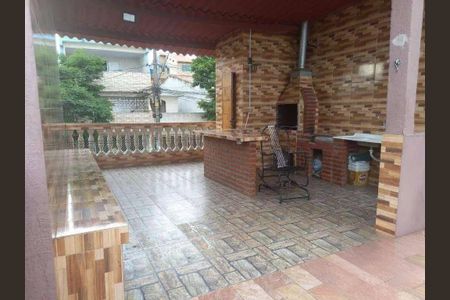 4_photo/94ce8a2d49.8ca146e4695ff152-ATLAS-414da100-f53a-4e8e-a64a-53f5be59df27.jpg de casa à venda com 4 quartos, 125m² em São João, Guarulhos