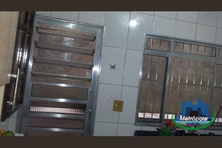 20_photo/94ce8a2d49.a092227452ef5b5b-ATLAS-05eb2fe8-898b-40c8-80d5-6a2f7f96194f.jpg de casa à venda com 4 quartos, 90m² em São João, Guarulhos