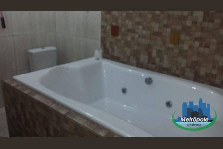 14_photo/94ce8a2d49.a092227452ef5b5b-ATLAS-2a5630fd-203f-42ad-81a5-64e6b3f5efaf.jpg de casa à venda com 4 quartos, 90m² em São João, Guarulhos