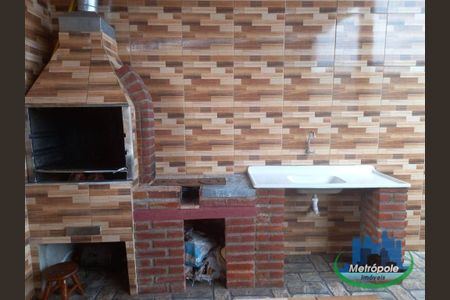 8_photo/94ce8a2d49.a092227452ef5b5b-ATLAS-9e053b1f-98fb-467d-883d-6b1042f23a09.jpg de casa à venda com 4 quartos, 90m² em São João, Guarulhos