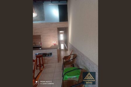 5_photo/94ce8a32f7.1bb529b01f5e602e-ATLAS-20d77f9a-f30a-4cfe-985e-e885f861abe9.jpg de casa à venda com 3 quartos, 180m² em Jardim Cristina, Guarulhos