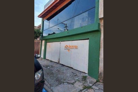 5_photo/94ce8a33f9.ceff8192393c33de-ATLAS-87a96d7c-6f57-49b8-9a6c-e9c7f4a17c37.jpg de casa à venda com 3 quartos, m² em Jardim Jade, Guarulhos