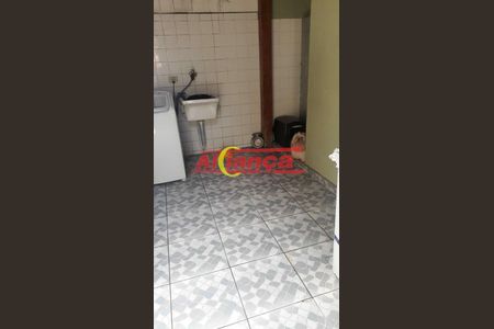 10_photo/94ce8a3447.32d11b7d612648fa-ATLAS-71cf4c41-d6fc-4ced-9c4a-6ce2fbe1bfb8.jpg de casa à venda com 3 quartos, 70m² em São João, Guarulhos