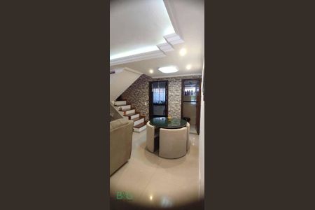 3_photo/94ce8a3447.32d11b7d612648fa-ATLAS-b8a59ce2-7f0a-4df6-963f-3896d2c62956.jpg de casa à venda com 2 quartos, 85m² em São João, Guarulhos