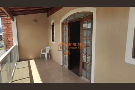 1_photo/94ce8a34a1.ceff8192393c33de-ATLAS-1bf8f8c8-ef19-4041-98ea-013c403295a7.jpg de casa à venda com 3 quartos, 150m² em Jardim Sao Joao, Guarulhos