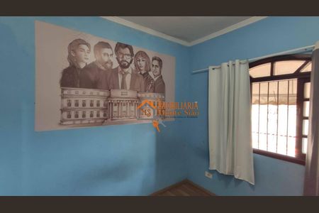 9_photo/94ce8a34a1.ceff8192393c33de-ATLAS-5fcf500e-b683-40a1-98b9-59af54cbe4b3.jpg de casa à venda com 3 quartos, 150m² em Jardim Sao Joao, Guarulhos