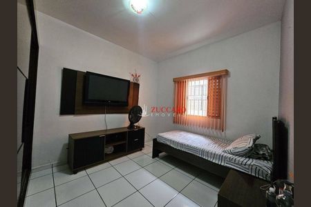 12_photo/94ce8a34d9.9c153f5560f8f987-ATLAS-a3ae7b19-a427-4e1f-b54b-805ef20b7fc9.jpg de casa à venda com 3 quartos, 120m² em Vila Sao Carlos, Guarulhos