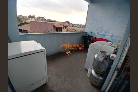 4_photo/94ce8a351d.ceff8192393c33de-ATLAS-8252bb84-dae6-4ceb-96e8-d914c29a3337.jpg de casa à venda com 2 quartos, 132m² em Jardim Sao Joao, Guarulhos