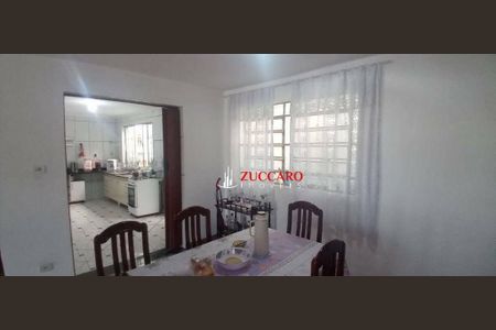 65_photo/94ce8a351f.b8bf539dfb691837-ATLAS-6610ba76-b617-4fff-9d04-1e149fcfa4c2.jpg de casa para alugar com 4 quartos, 394m² em Jardim Sao Joao, Guarulhos